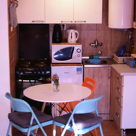 & Apartment *